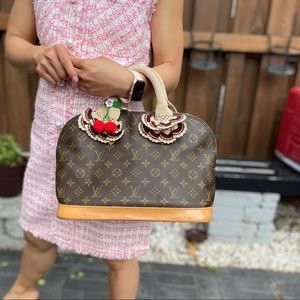 Authentic Louis Vuitton Monogram Alma PM